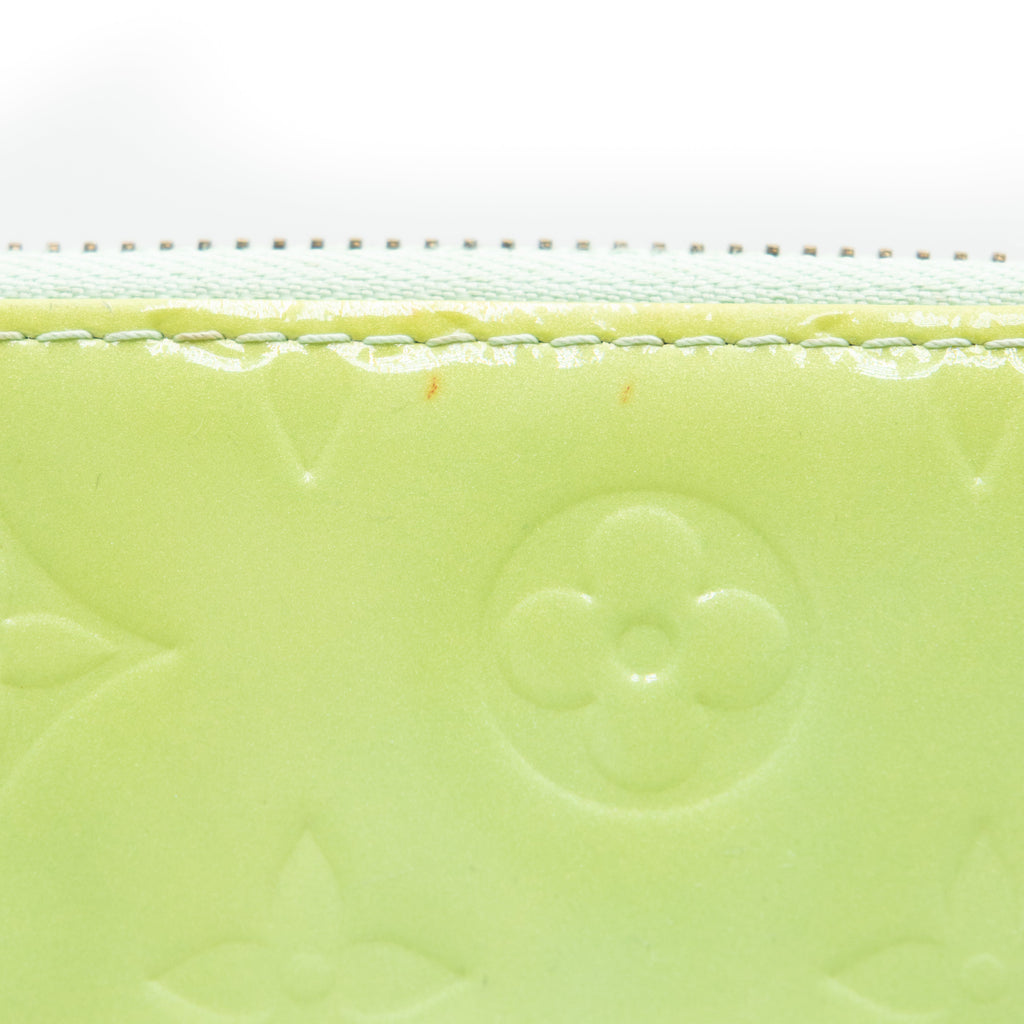 Louis Vuitton Pochette Vernis Mallory Vert
