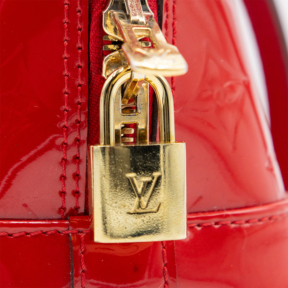 Louis Vuitton Sac à main Alma BB Vernis Rouge