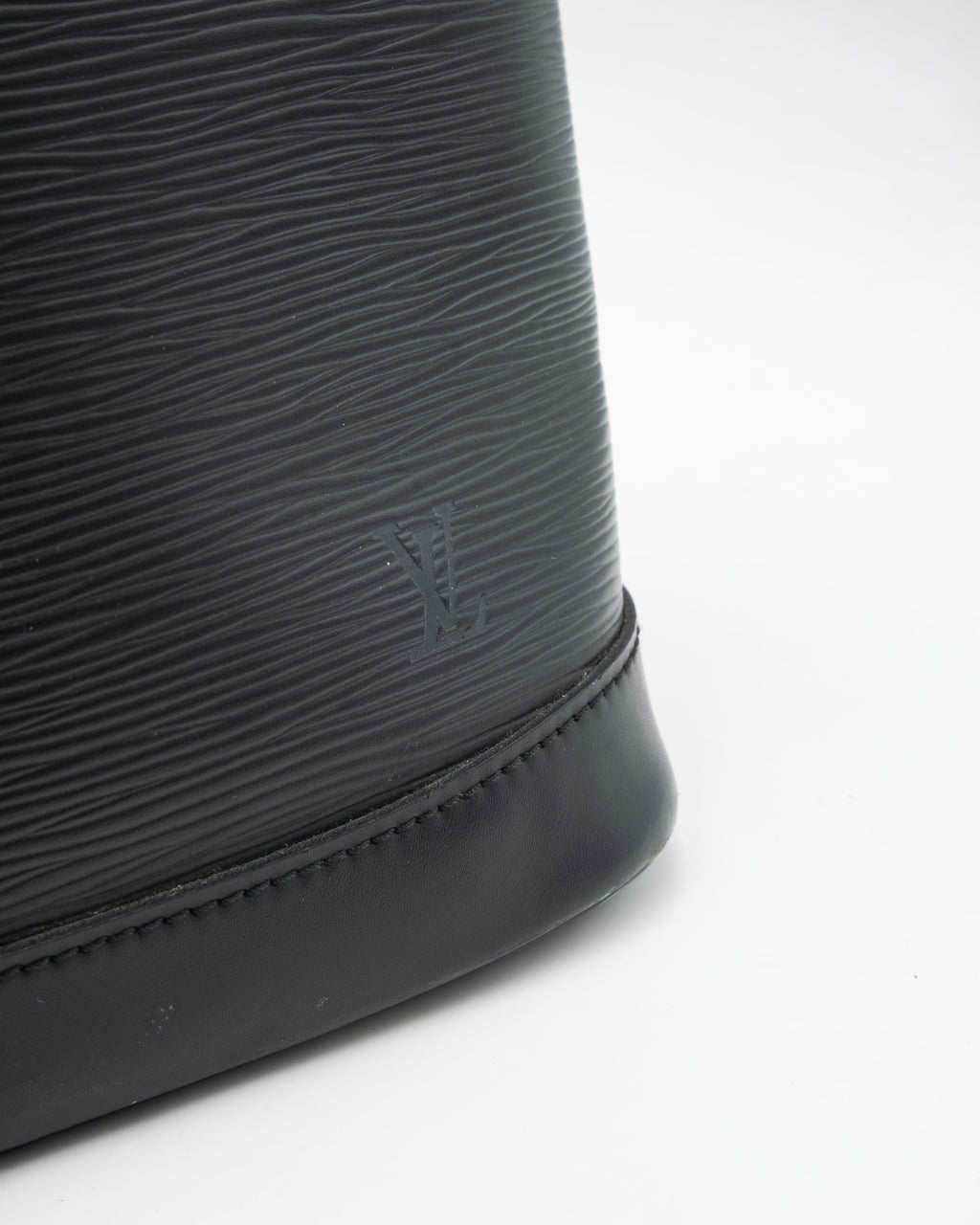 Louis Vuitton Sac à main Alma PM Epi Noir