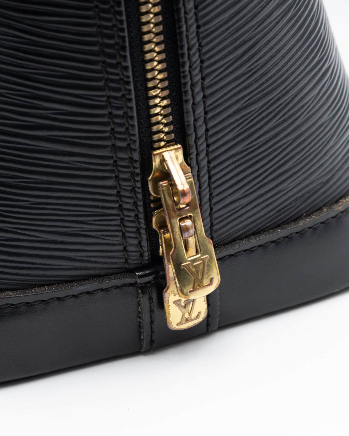 Louis Vuitton Sac à main Alma PM Epi Noir