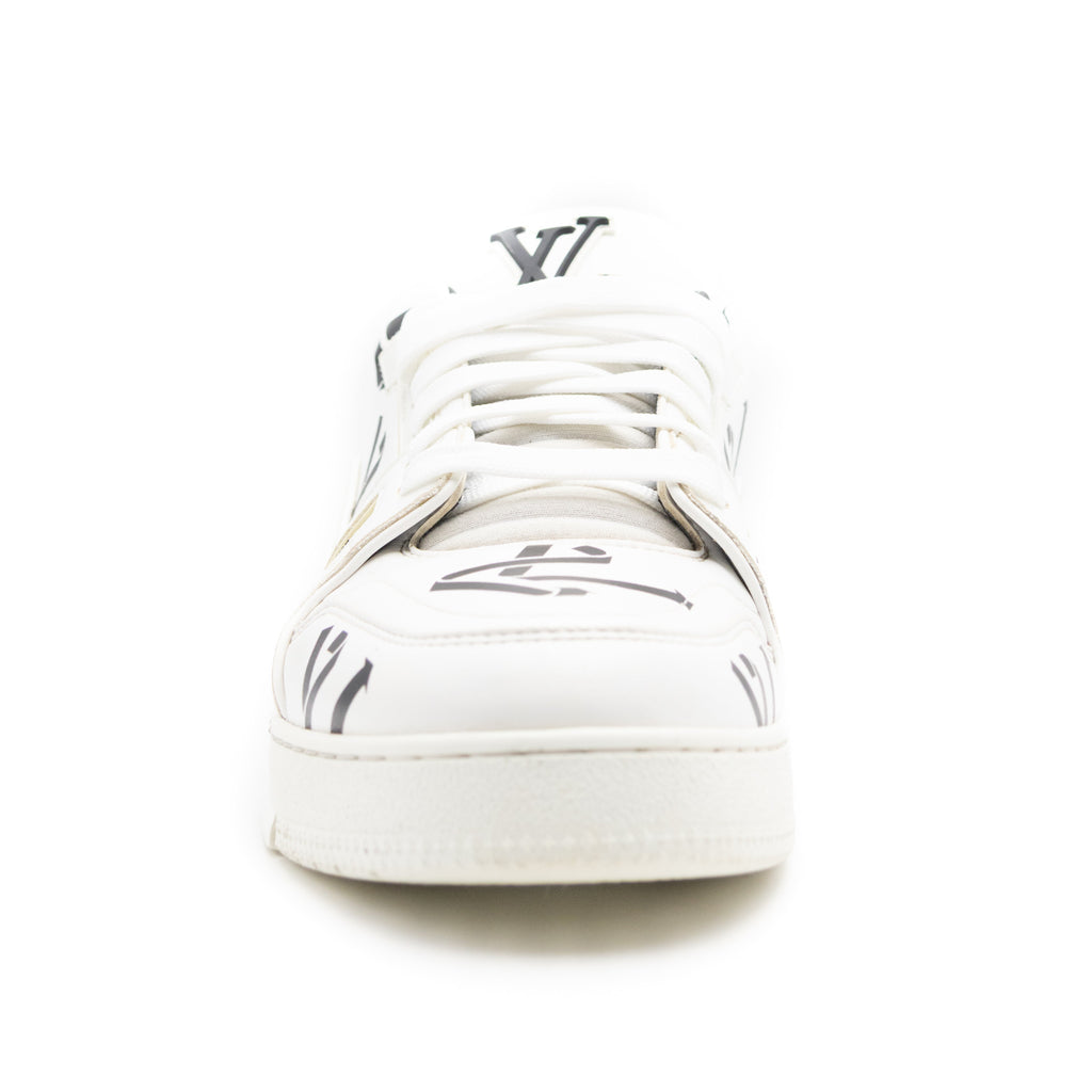 Louis Vuitton Trainer White Black Logo