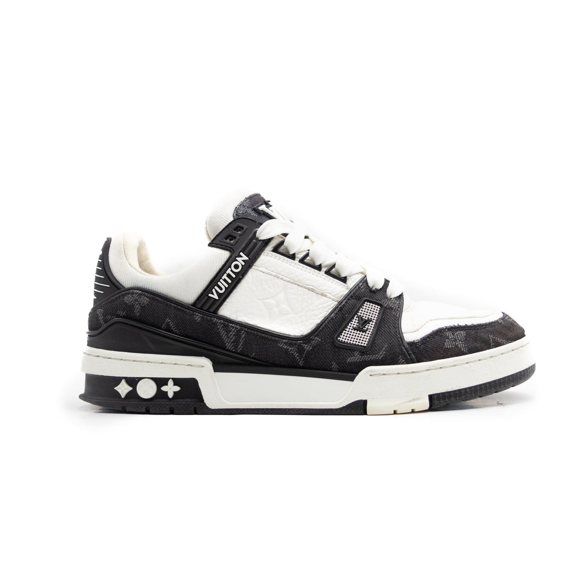 Louis Vuitton Trainer White Black White