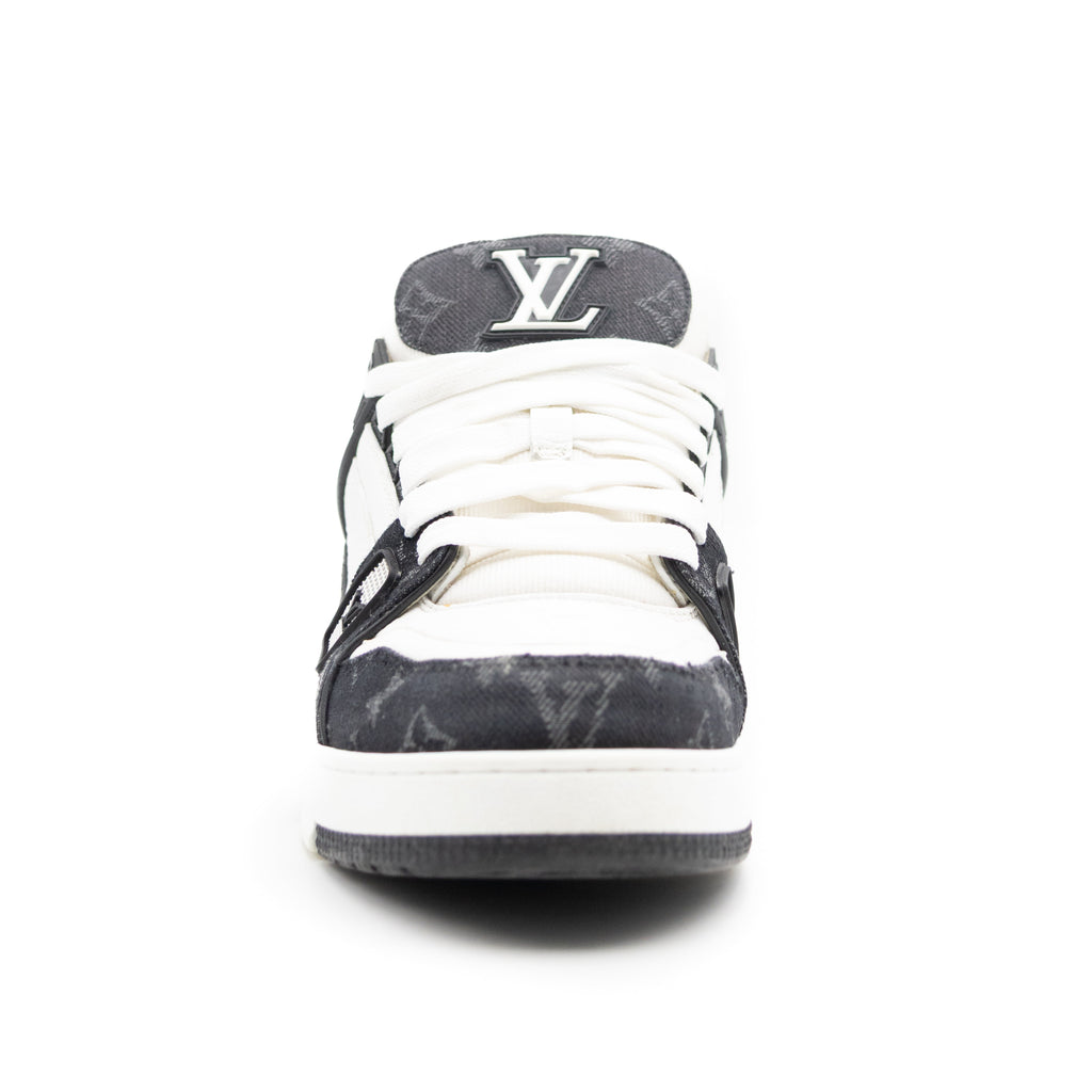 Louis Vuitton Trainer White Black White