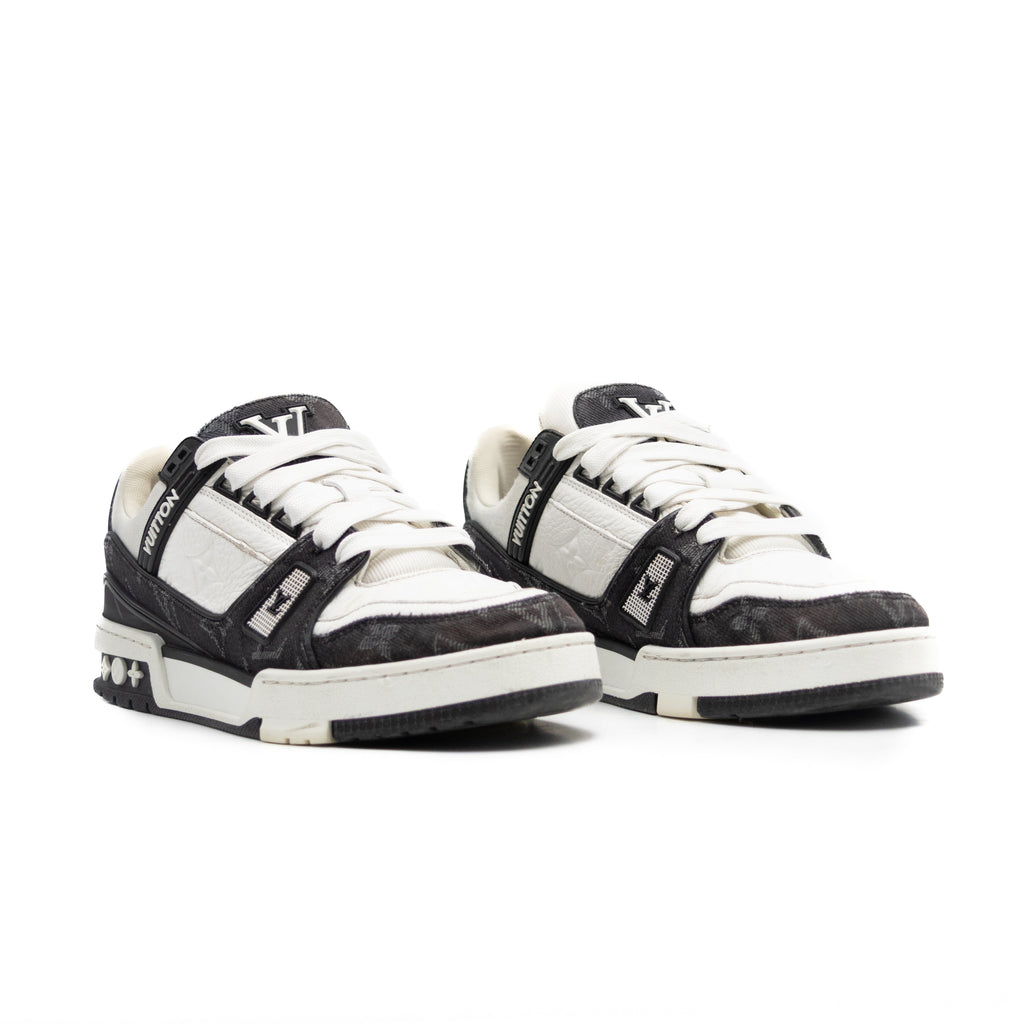 Louis Vuitton Trainer White Black White
