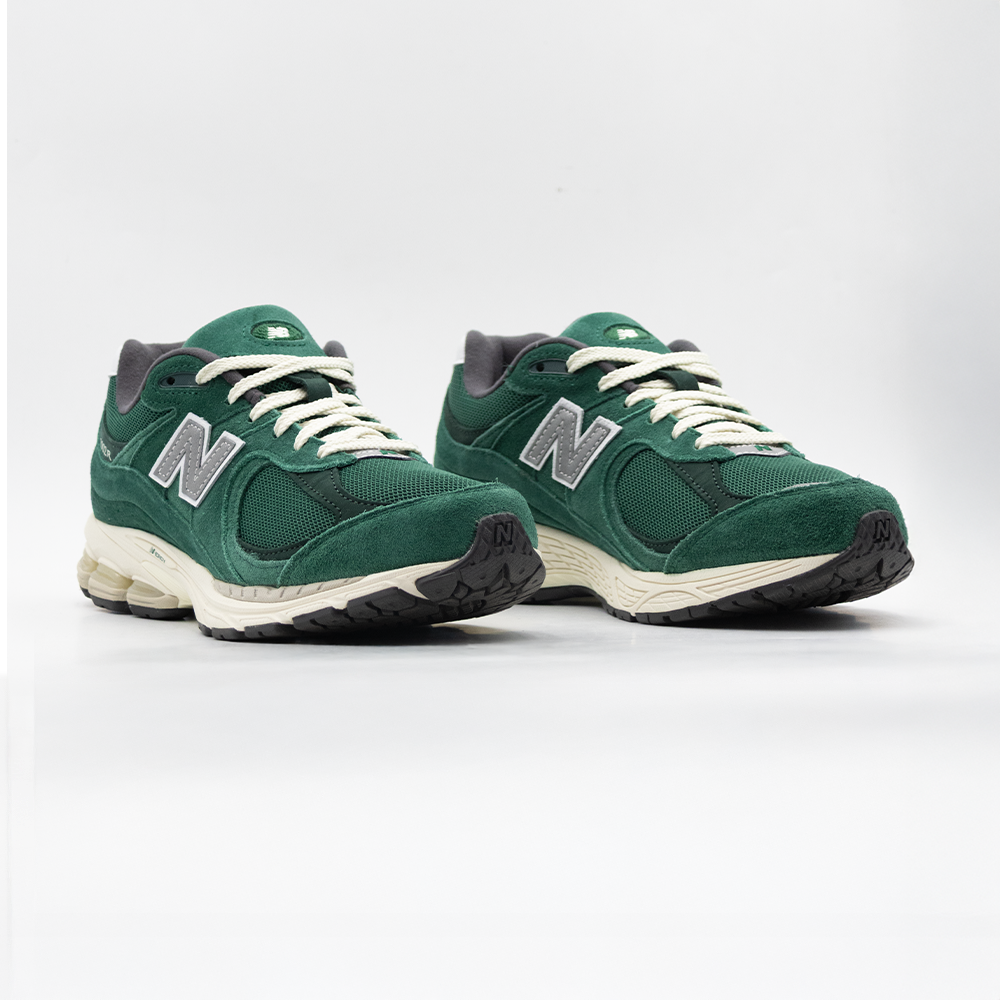 New Balance 2002R Nightwatch Green