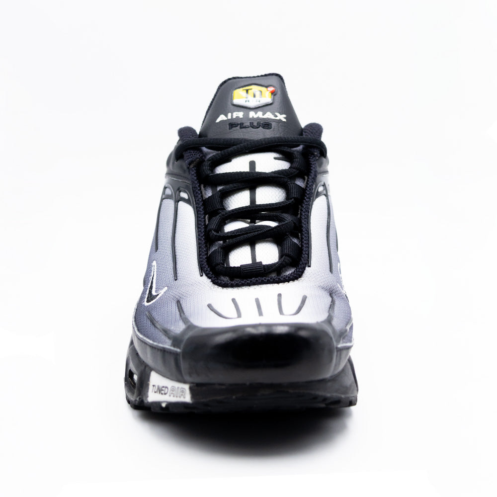 Nike Air Max Plus 3 coloris noir/blanc