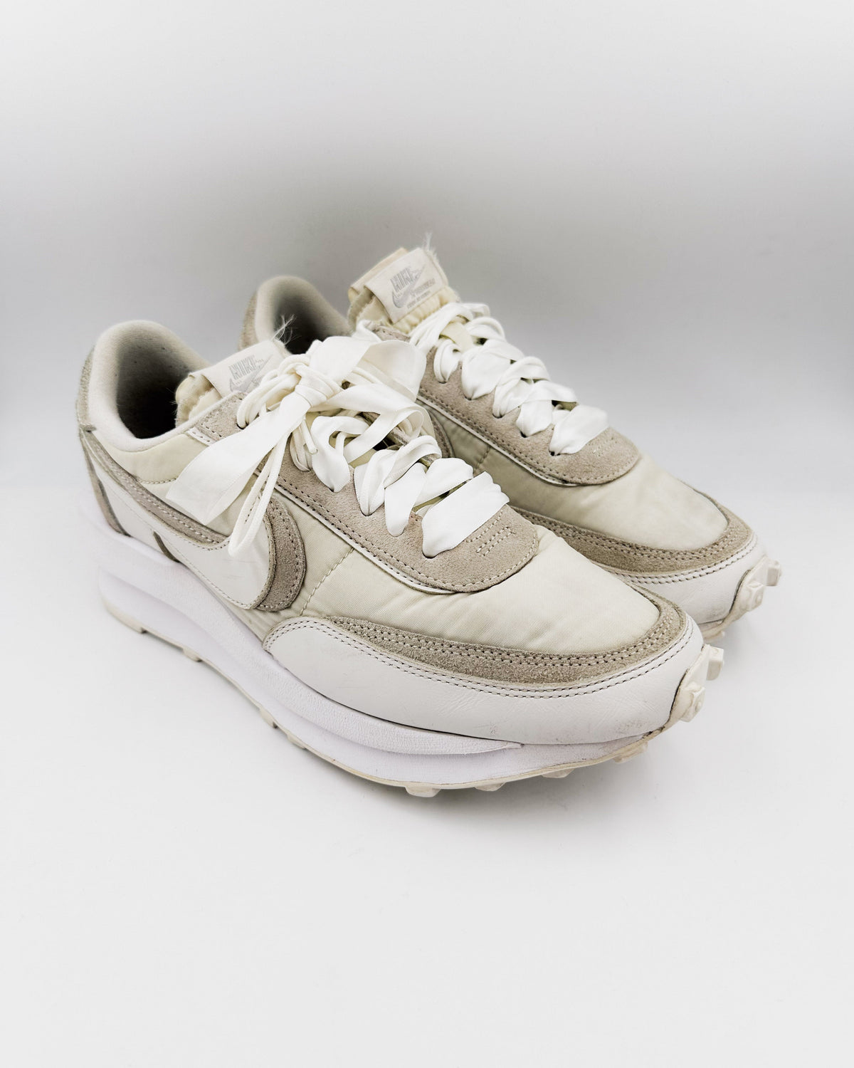 Nike LD Waffle sacai White Nylon