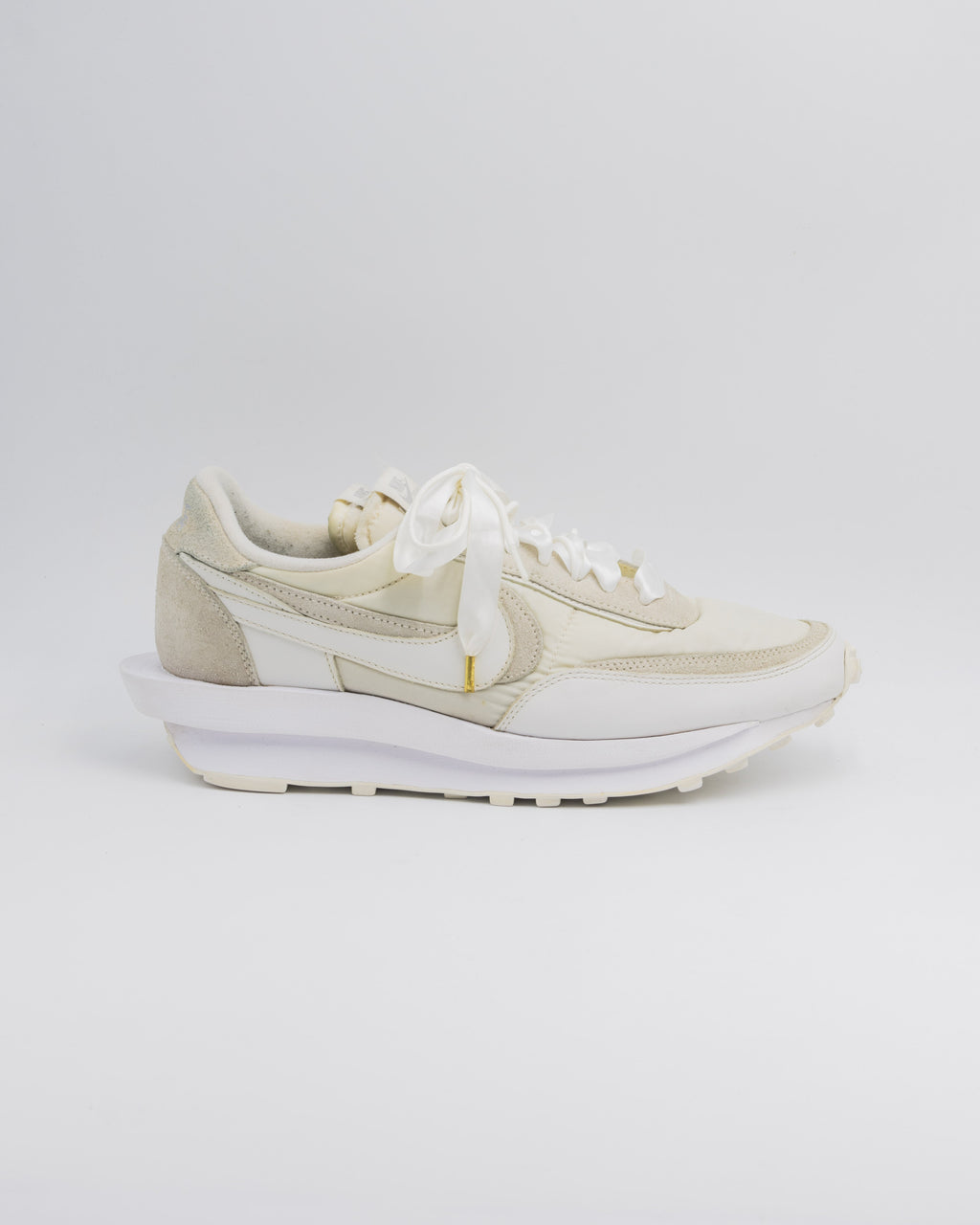 Nike LD Waffle sacai White Nylon