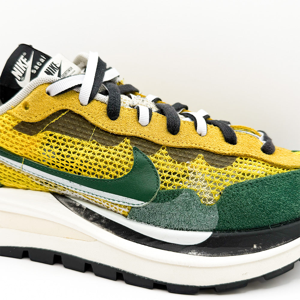 Nike Vaporwaffle sacai Tour Yellow Stadium Green