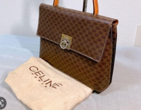 Sac à main Céline Macadam ferrures dorées Gancini